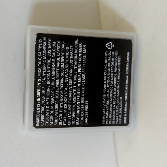 Mary Kay Juicy Guava mineral cheek color duo - Picture 2 of 3